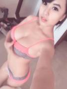 Jiggly Selfie Xpost /R/Asianslutsclub