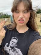 Outdoor Facial ;) [F]