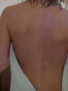 Yvonne Strahovski Against The Wall In Manhattan Night