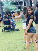 Concerts Always Bring Out The Buns