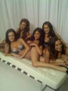 Rosie With India, Emma And Others Behind The Scenes Of Unknown Shoot [2/2]