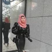 Anyone Else Have A Hobble Skirt Fetish?