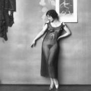 R/Whyevenwearanything - Antique Edition