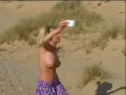 [Gif] Best Dancing Beach Boobs