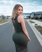 Sarah Harris [@Iamsarahharris]