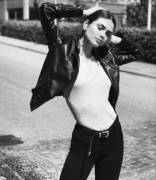 Vika Bronova (@Victoriabrono)