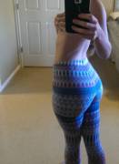 Dolly In Some Crazy Leggings...(F)