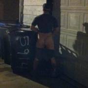 Pissing And Giving Us A Great View 