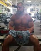 Muscle Daddy At The Gym