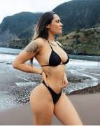 Fit Girl Shows Off Bikini