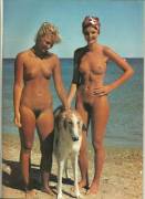 Vintage Magazine: Taking A Photo With A Dog