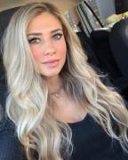 Emily Tanner (@Emilyytanner)