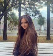 Julie (@Juuleechkaa)