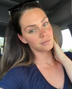 Natural Beauty Car Selfie