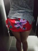 [F]Eeling Flirty. Pin Me Up Against The Wall 