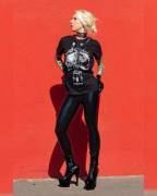 Latex / Cloth Combination - Find Her Instagram Here: Https://Www.instagram.com/Frau.tagtraum/