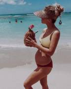 Slightly Preggo At The Beach