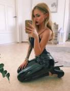 Very Sexy Lady On Her Knees In Shiny Pants