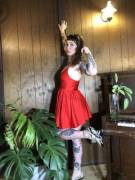 I Like Wearing Red (F) 5’1”