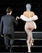 Rihanna Ass Shot !!