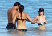 Avril Lavigne Beach Nipslip