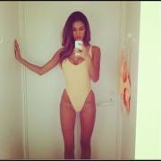 Selfie - The Next Is On The Hanger