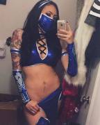 Cosplaying As Kitana From Mortal Kombat