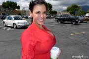 W4_Candids_201107_72_Healthstore