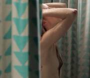 Laura Prepon And Taylor Schilling From “Orange Is The New Black” [Gif]