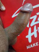 [M] First Post Here... Do Women Here Really Look At Guys? Would Love To Know What ...