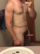 21 M 5'7 - What Do You Think?