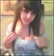 Emo Girl Flash [Gif] Cross-Post From: /R/Flashinggirls