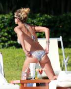 Jessica Alba Bikini!