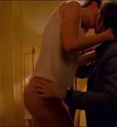 Natalie Portman [More In Comments]