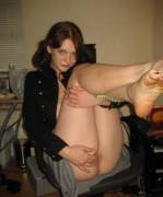 Just A Peek (X-Post Amateur)