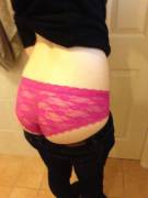 [F] Showing Off What's Underneath My Tall Jeans!