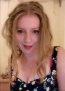 [Fb] Very Cute Blonde