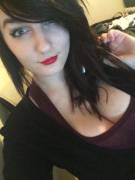 [T] She Has Huge... Eyes