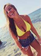 [Fb] Funbags (Crossposted From /R/Facebookcleavage)