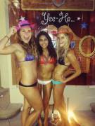 [Fb] Dark Haired Beauty In A Tiny Bikini