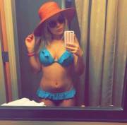 [Fb] Hot Bikini Chick