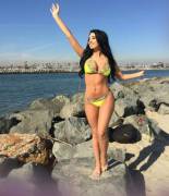 [Ig] Paris Dylan At The Beach (X-Post From R/Parisdylan)