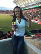 Gina Holguín - (^ｰ^)Y