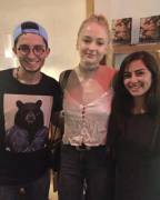 [Request], [Celeb] Sophie Turner