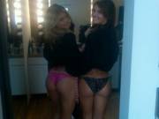 2 10/10'S (Kate Upton And Friend)