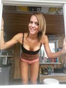 Bikini Barista Happygap