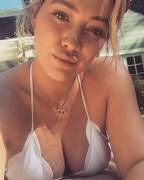 Hilary Duff's Tits And Lips Were Made To Drain Dicks