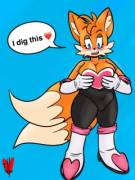 Tails Is So Cute In The Outfit. (Taillove) 