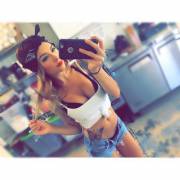 Kristie At Bottoms Up Espresso (X-Post /R/Girlsinrippeddenim)