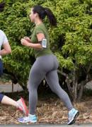 I'm In Love With A Str...jogger... (X-Post From R/Ass)